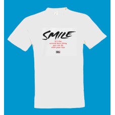 t-shirt - λευκό - SMILE It's the second best thing you can do with your lips (μετάφραση: ΧΑΜΟΓΕΛΑΣΕ - ΕΙΝΑΙ ΤΟ ΔΕΥΤΕΡΟ ΚΑΛΥΤΕΡΟ ΠΡΑΓΜΑ ΠΟΥ ΜΠΟΡΕΙΣ ΝΑ ΚΑΝΕΙΣ ΜΕ ΤΑ ΧΕΙΛΗ ΣΟΥ)